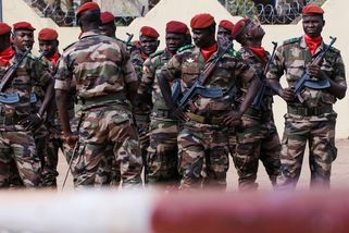 Džihádisté přebírají moc v Mali. Vládě se vymstila sázka na ruskou pomoc